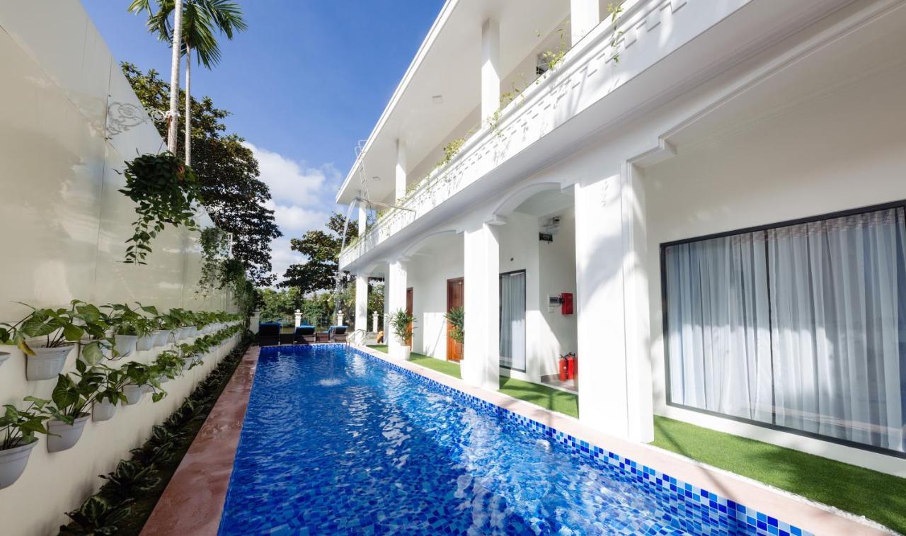 Dkd Trio Hotel Hue Exteriér fotografie